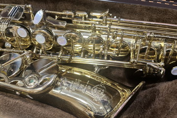 2025年02月25日にQsicが買取したH.SELMER Super Action 80 SERIE II Gold Lacquered 彫刻なしの画像