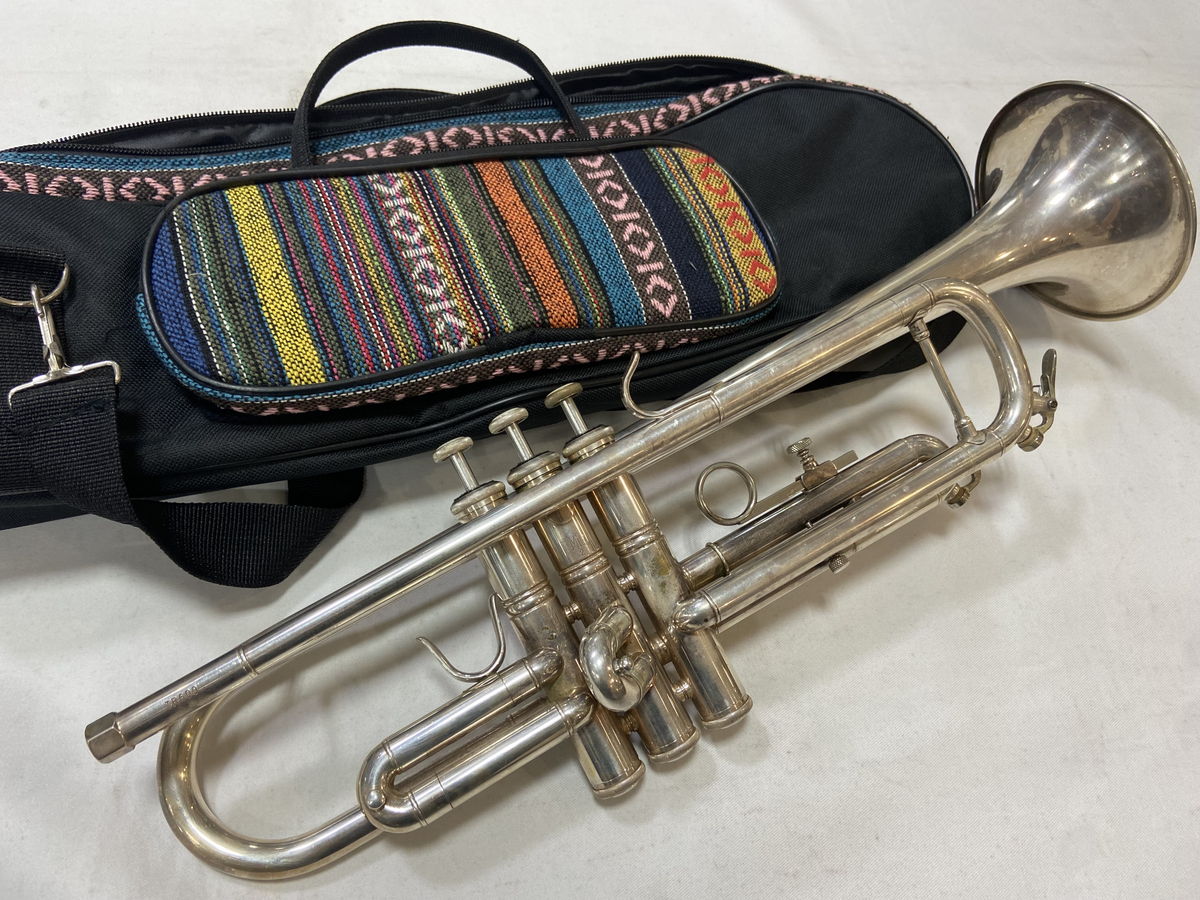2025年03月06日に買取させていただいたBach TR600 SPの画像