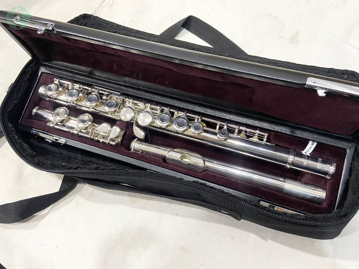 2026年03月27日に買取させていただいたYAMAHA YFL-211 C足部管 カバードキイ Eメカ付きの画像